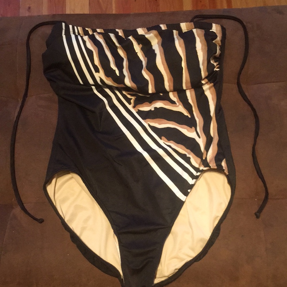 ✨Vintage Carol Wior bathing suit